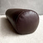リーンロゼ ligne roset ロゼプラド ROSETPRADO ボルスタークッション レザー ブラウンカラー 本革 フェザー 参考定価￥58,300～ B ♪
