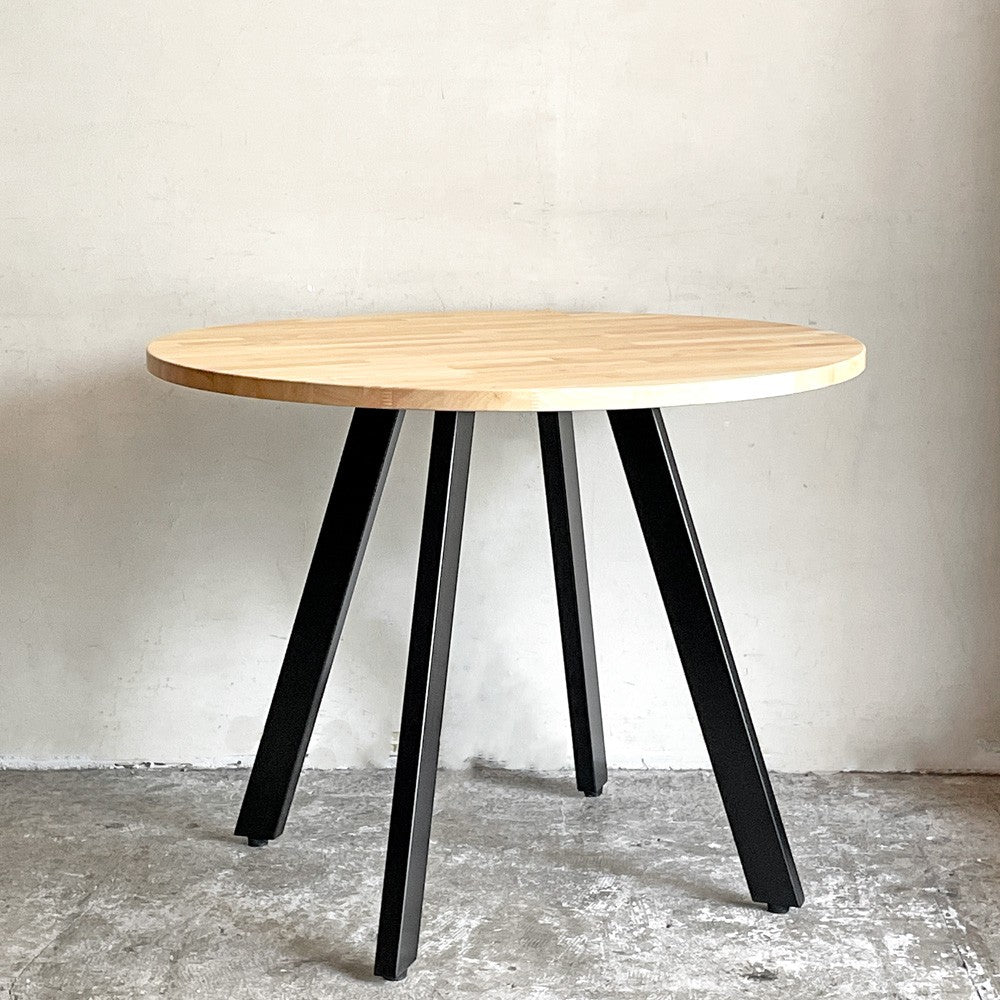 かなでもの KANADEMONO ザ・カフェテーブル THE CAFE TABLE Black Steel 4pin ラウンド ラバーウッド材 ナチュラル Φ90cm ■