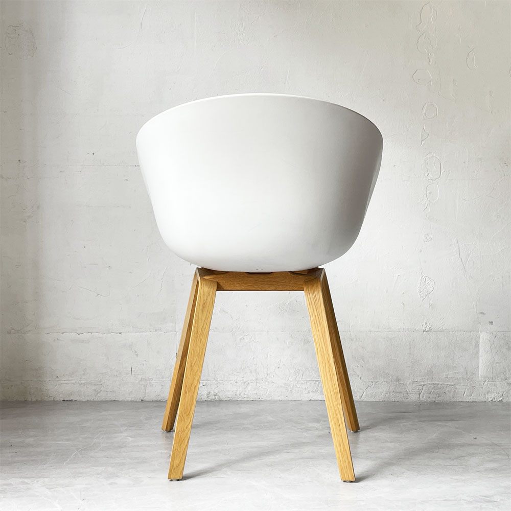ヘイ HAY アバウト ア チェア ABOUT A CHAIR AAC22 アームチェア ダイニングチェア ホワイト ヒー・ウェリング 北欧家具 ￥59,400- ★