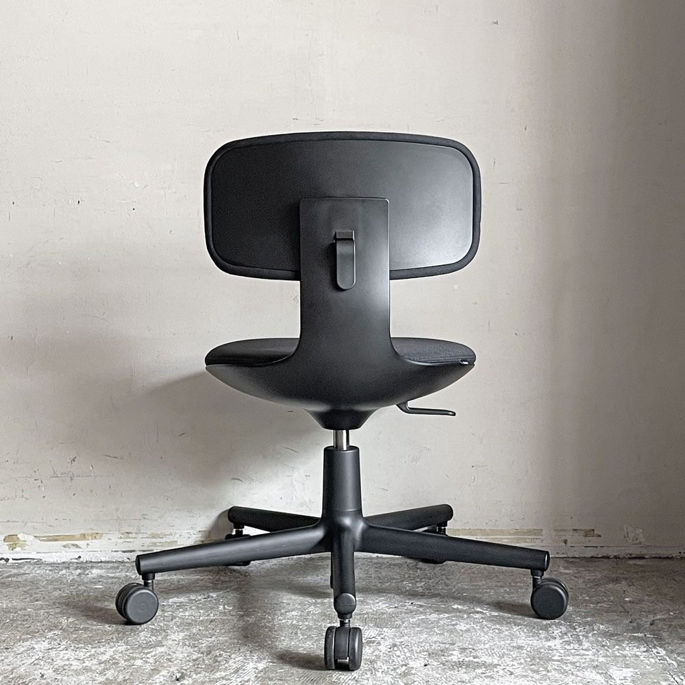 ヴィトラ vitra ルーキー Rookie デスクチェア キャスターチェア コンスタンチン・グルチッチ ダークグレー系ファブリック 定価￥66,000- ■