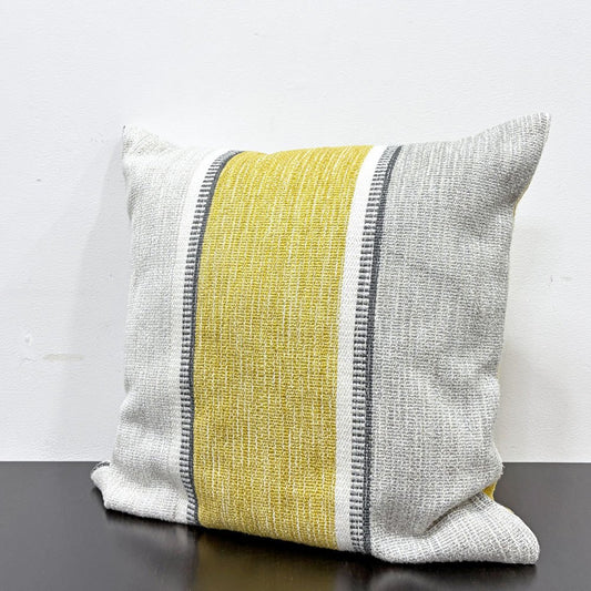 マナトレーディング MANAS TRADING マルチボーダー  クッション ファブリック グレー系 イエロー系 45×45cm ●