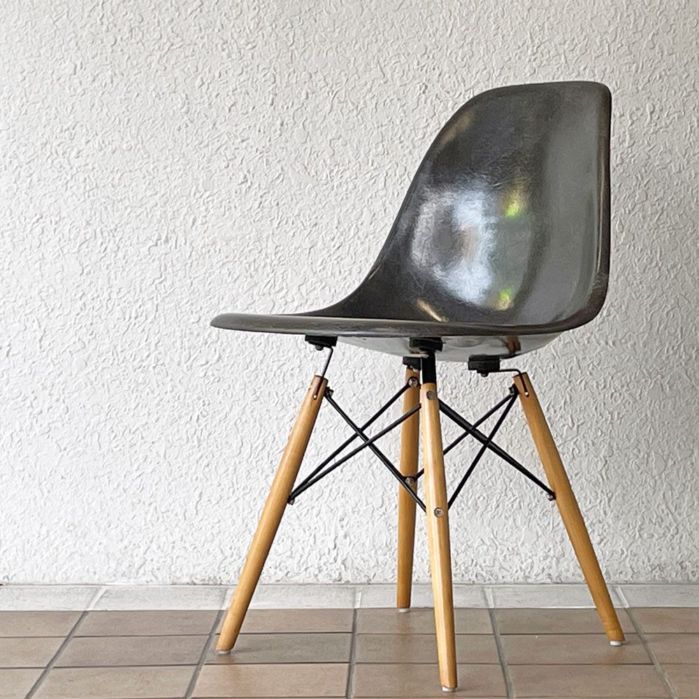 ハーマンミラー Herman Miller サイドシェルチェア セカンド 2nd FRP エレファントハイドグレー ダウェルベース イームズ ビンテージ ◇