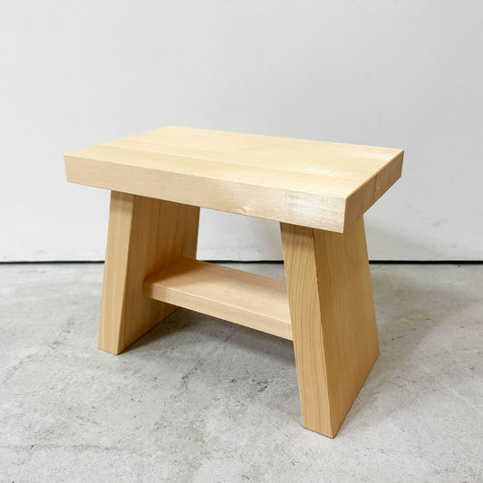 東屋 アヅマヤ 風呂椅子 スツール 檜材 ミニテーブル 飾り棚 花台 ディスプレイ リビングモチーフ LIVING MOTIF 取扱い 定価25,300円 ●