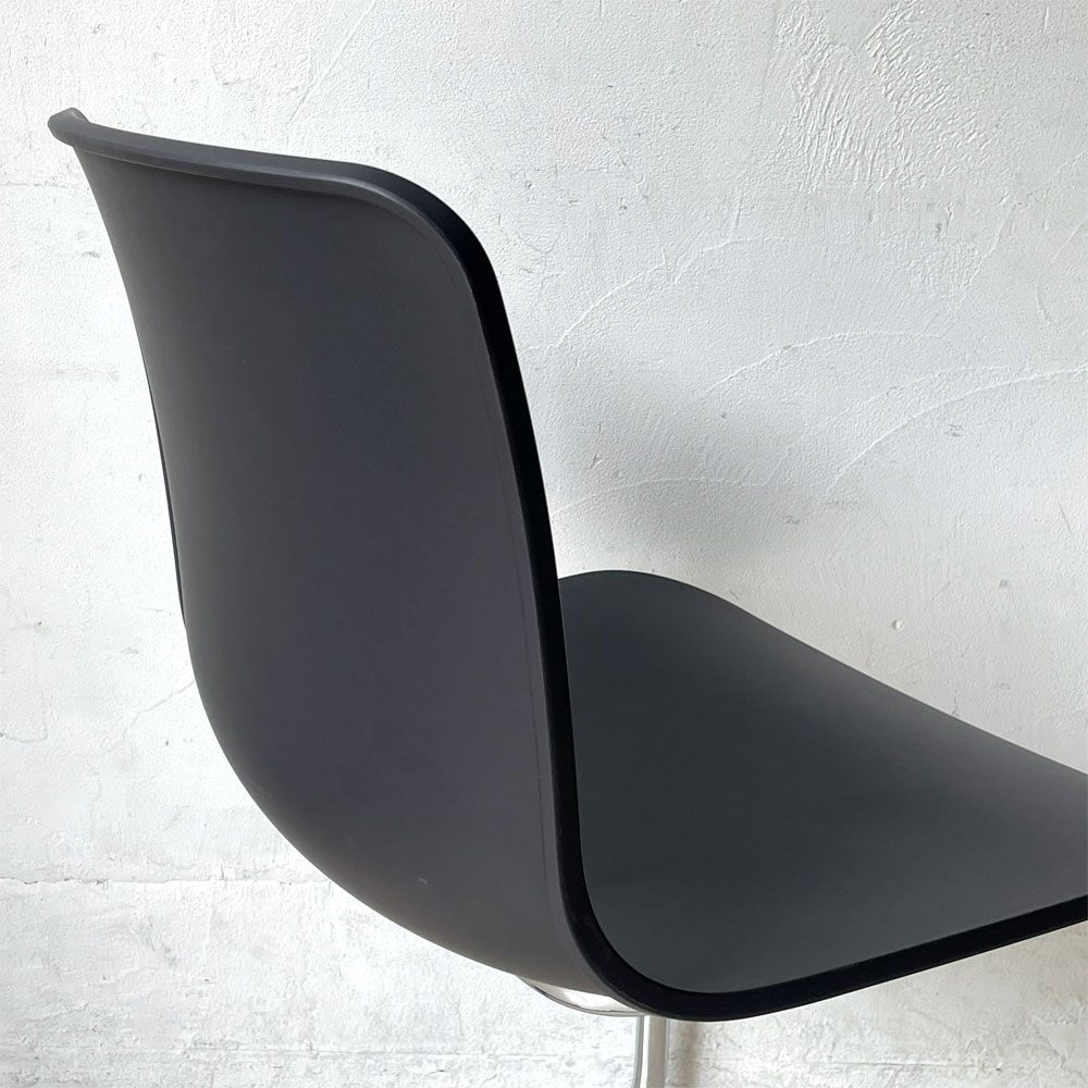 ヴィトラ Vitra ハル RE キャンチレバー HAL RE CANTILEVER ダイニングチェア ジャスパー モリソン Jasper Morrison 定価￥66,000- ★