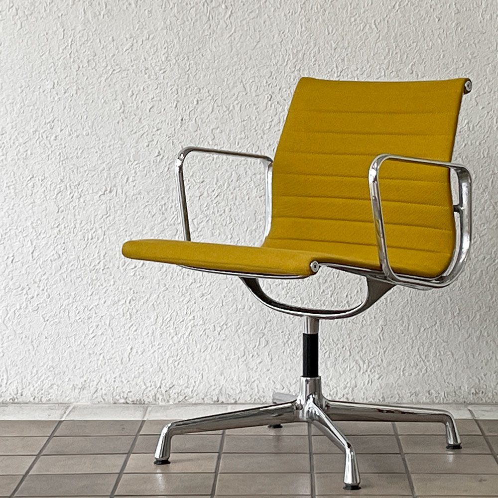 ヴィトラ vitra アルミナムグループ マネジメントチェア デスクチェア 4本脚 ファブリック グライズ 張り替え済み イームズ ◇