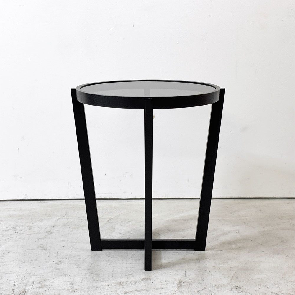 カッシーナイクスシー CASSINA ixc. ラーゴ LAGO ダークグレーガラス サイドーテーブル Ø48cm ミニマルモダン イタリア 定価￥176,000- ●