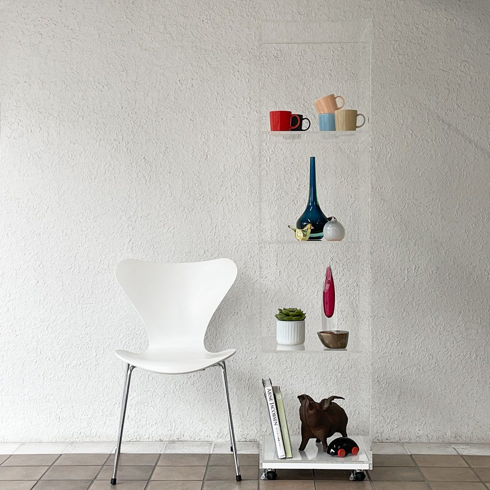 アクリル製 オープンシェルフ ディスプレイラック 4段 キャスター付き 台車 飾り棚 店舗什器 ◇