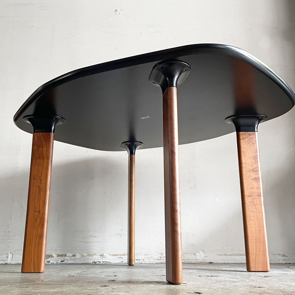 フリッツハンセン Fritz Hansen アナログテーブル ANALOG table ダイニングテーブル JH43 ウォールナット W130cm ハイメ・アジョン デンマーク 北欧家具 ■