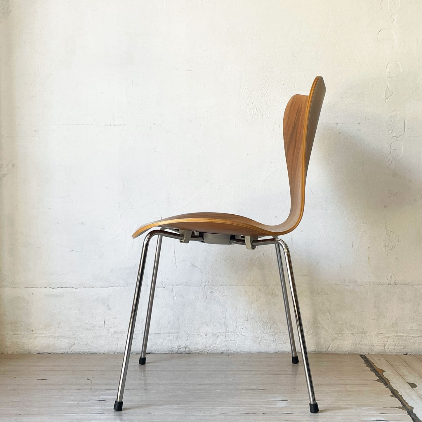 フリッツハンセン Fritz Hansen セブンチェア Seven Chair ダイニングチェア アルネヤコブセン Arne Jacobsen ウォールナット材 北欧家具 E ★