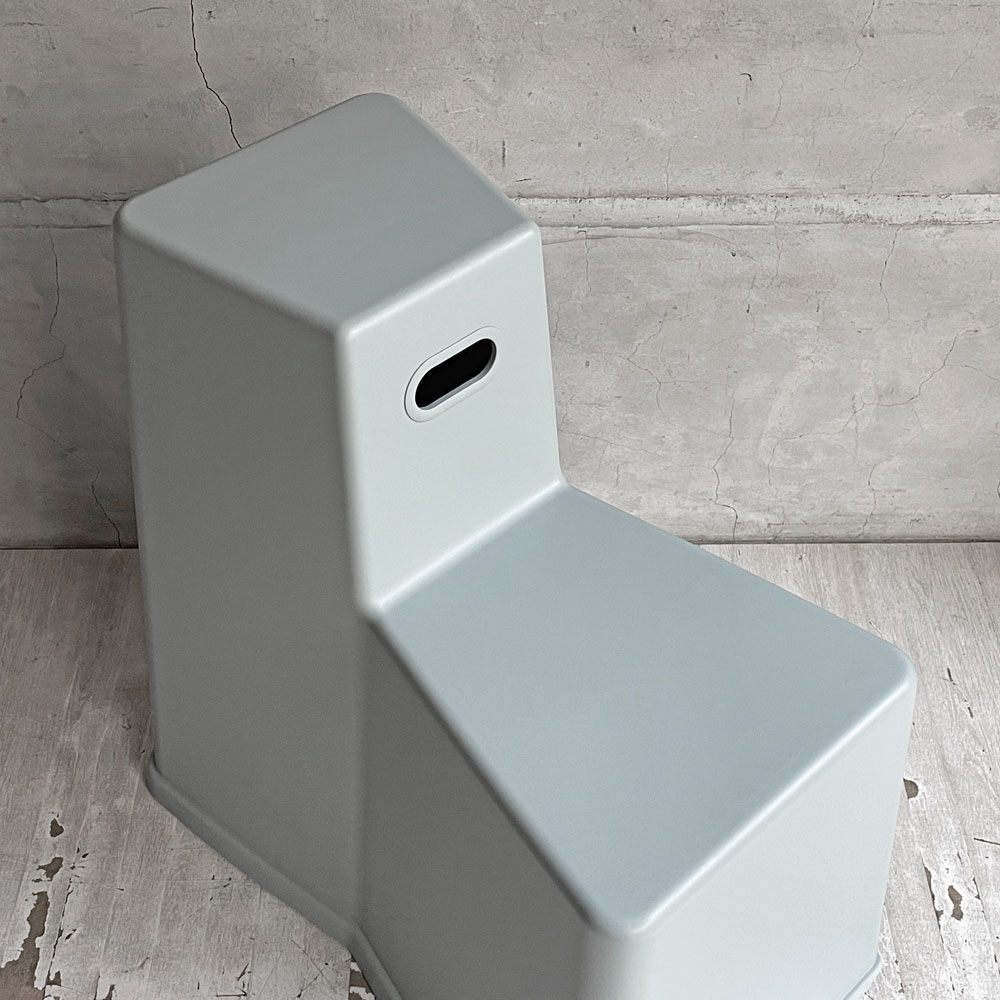 ヴィトラ vitra スツール ツール STOOL TOOL コンスタンチン・グルチッチ スタッキング ライトグレー スイス 定価48,400円 B ♪