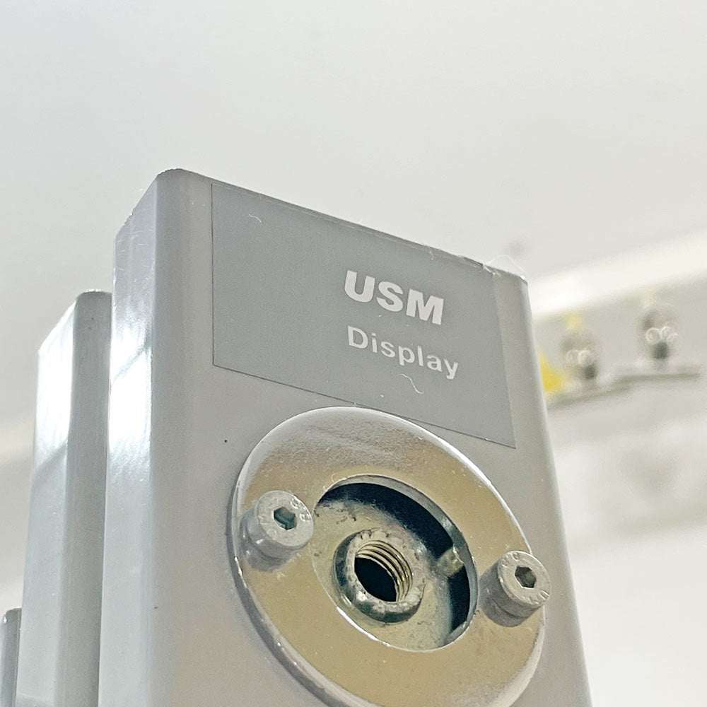 USMハラー USM Haller ディスプレイシステム Display System ホワイトボード パーテーション 間仕切り キャスター付き ●