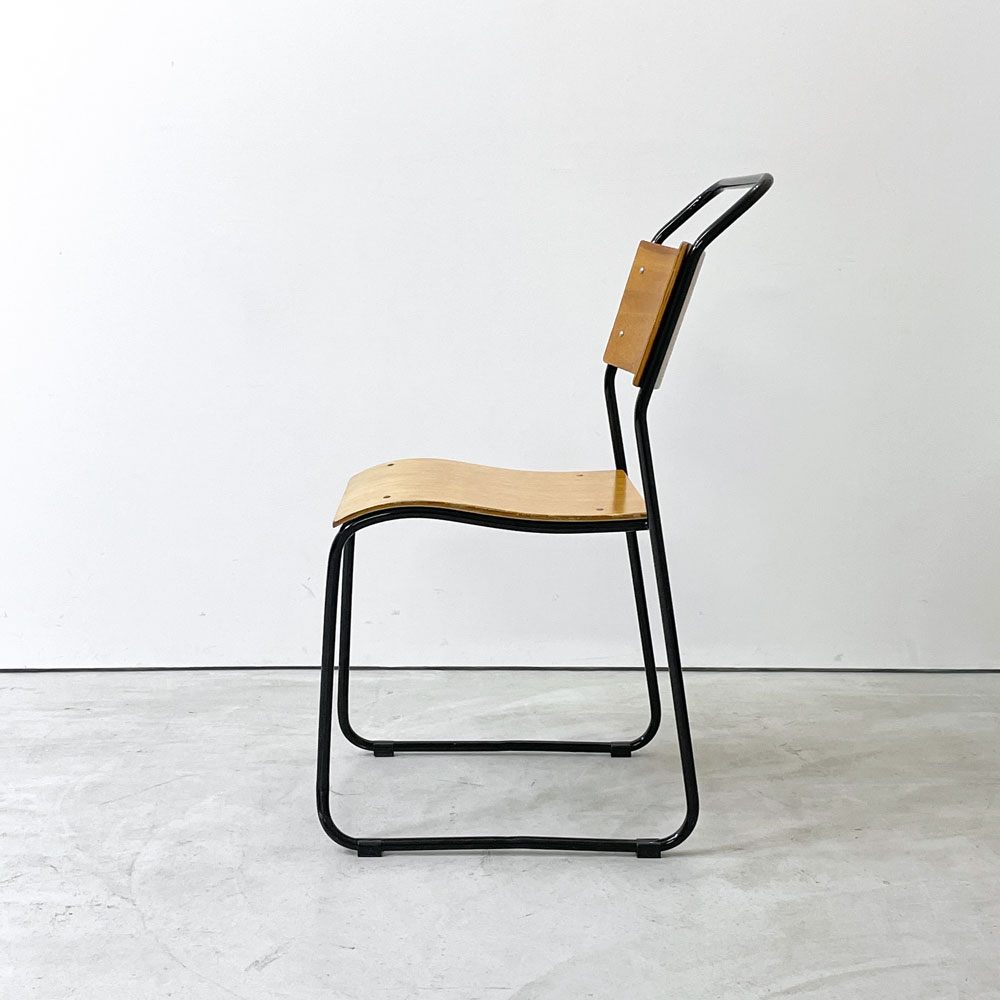 クラッシュゲート CRASH GATE ノットアンティークス Knot antiques ブルーノチェア RP6 BLUNO CHAIR スタッキングチェア プライウッド スチールレッグ ブラック 関家具 B ●