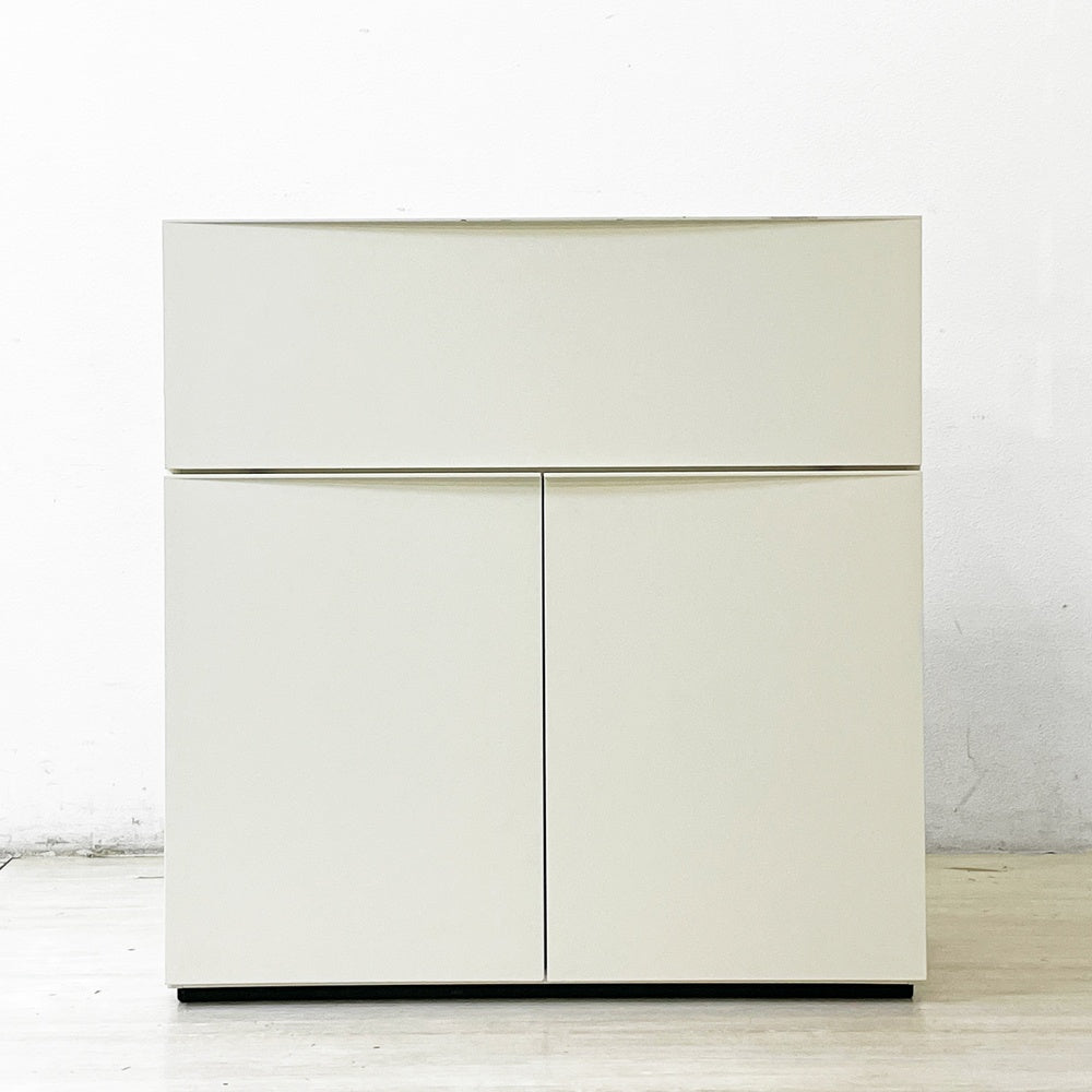 アルフレックス arflex コンダクター Conductor チェスト キャビネット ホワイト ドロップダウン扉 シンプルモダン ●