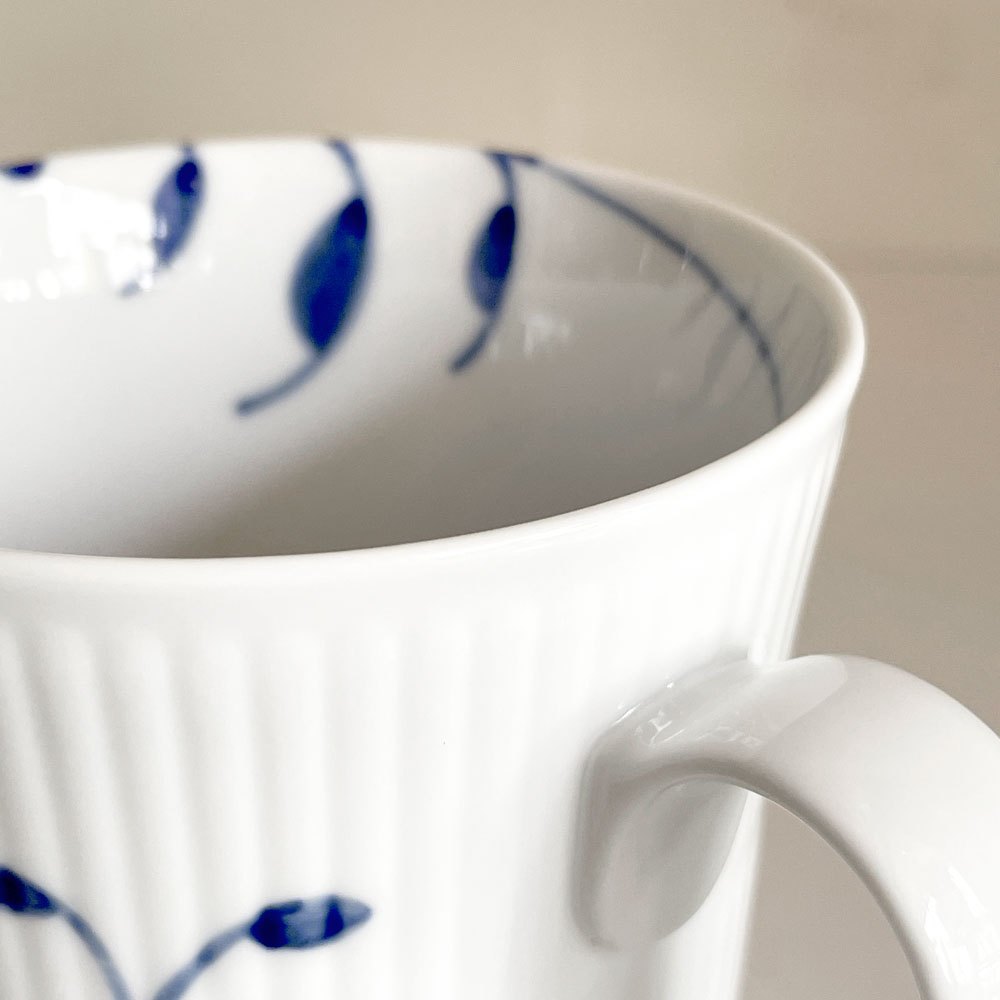 ロイヤルコペンハーゲン ROYAL COPENHAGEN ブルーフルーテッド メガ Blue Fluted Mega マグ マグカップ 北欧 デンマーク A ■