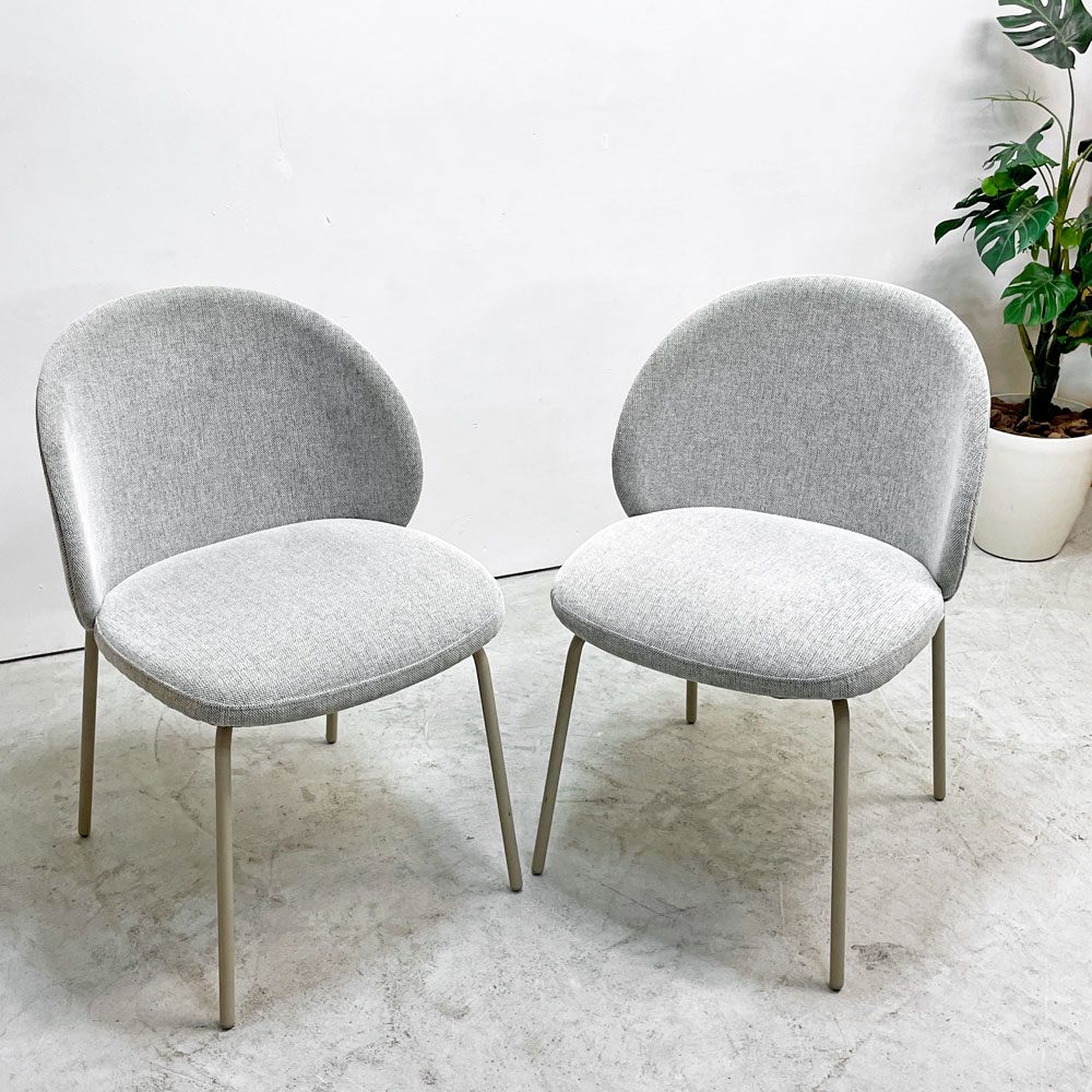 ボーコンセプト BoConcept プリンストン Princeton ダイニングチェア ライトグレー ファブリック メタル脚 マットアッシュグレーラッカー仕上げ B ●
