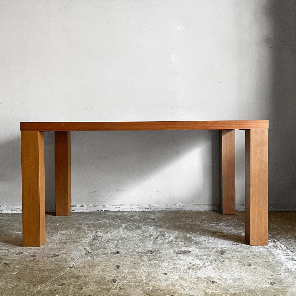 ボーコンセプト BoConcept オッカ Occa ダイニングテーブル ウォールナット材 木製 W140cm ナチュラル モダンデザイン ■