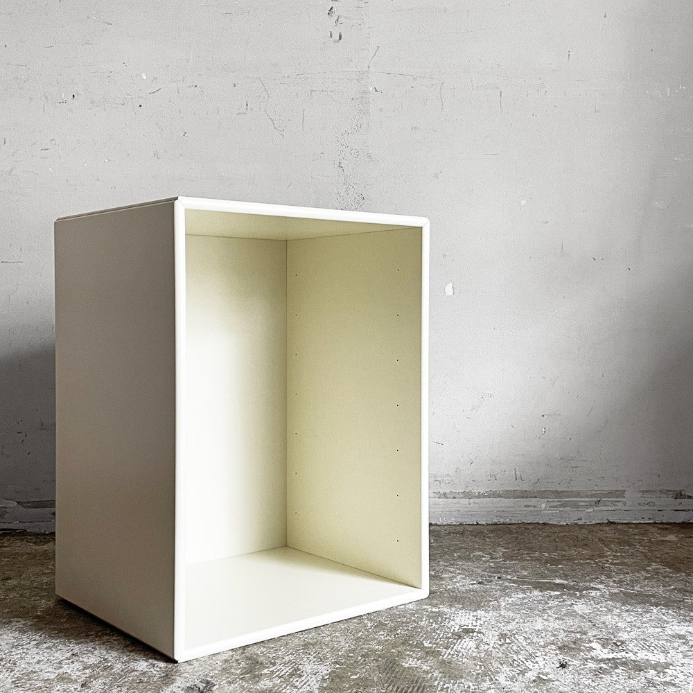 モンタナ MONTANA システムシェルフユニット SYSTEM SHELF UNIT 1列 オープンシェルフ W46.8×D30×H35.5cm アイボリー オフホワイト デンマーク A ■
