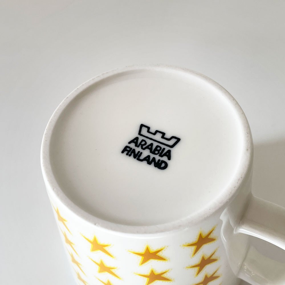 アラビア ARABIA スター STAR クリスマス マグ カップ ピエタリ・ポスティ 2004年限定 北欧雑貨 ◎