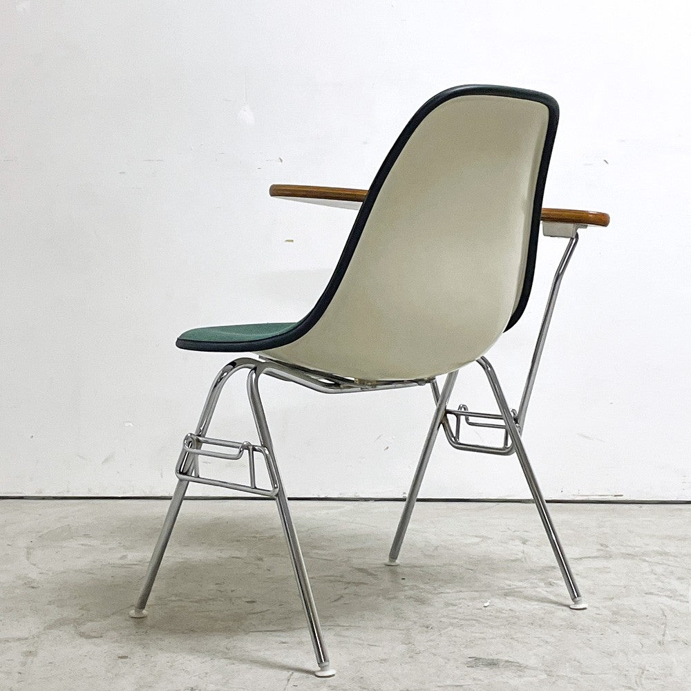 ハーマンミラー Herman Miller サイドシェルチェア セカンド 2nd ビンテージ アプホルスター スクールベース スタッキングベース 肘掛けテーブル付 イームズ ミッドセンチュリー G ●