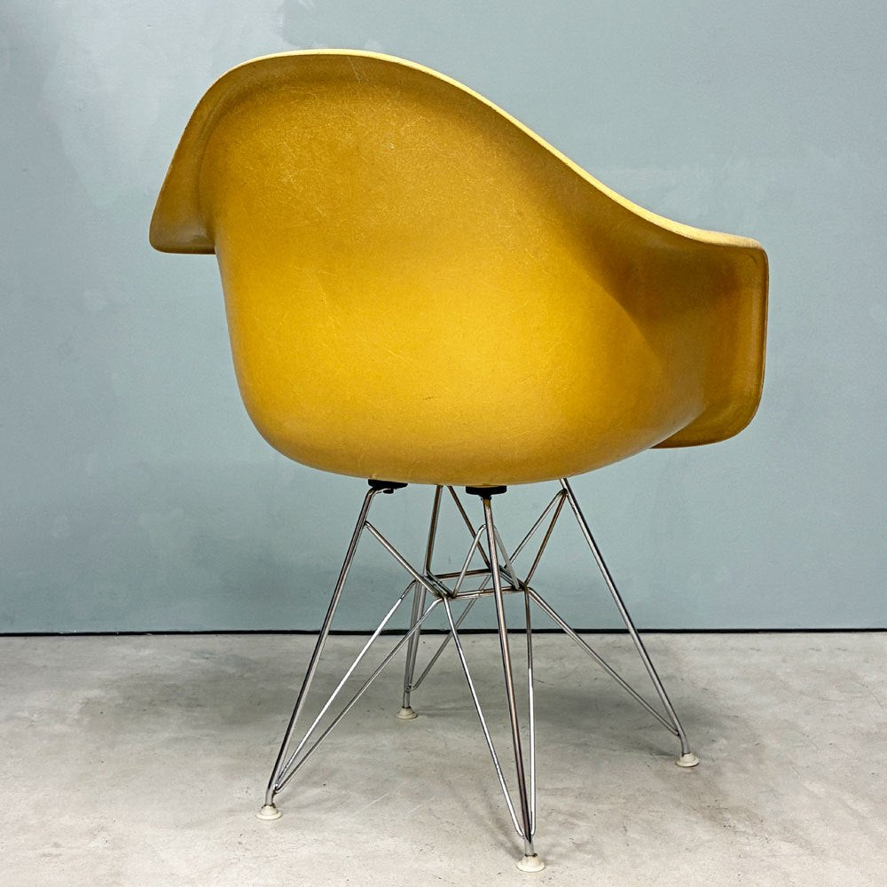 ハーマンミラー Herman Miller アームシェルチェア セカンド 2nd FRP エッフェルベース マスタードカラー ヨーロッパ仕様 イームズ ◎