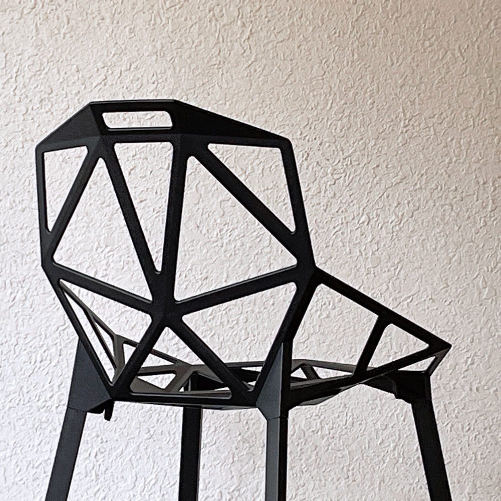 マジス MAGIS チェアワン CHAIR ONE ダイニングチェア コンスタンチン・グルチッチ ブラック スタッキング 屋外使用可 イタリア 定価83,600円 ◇