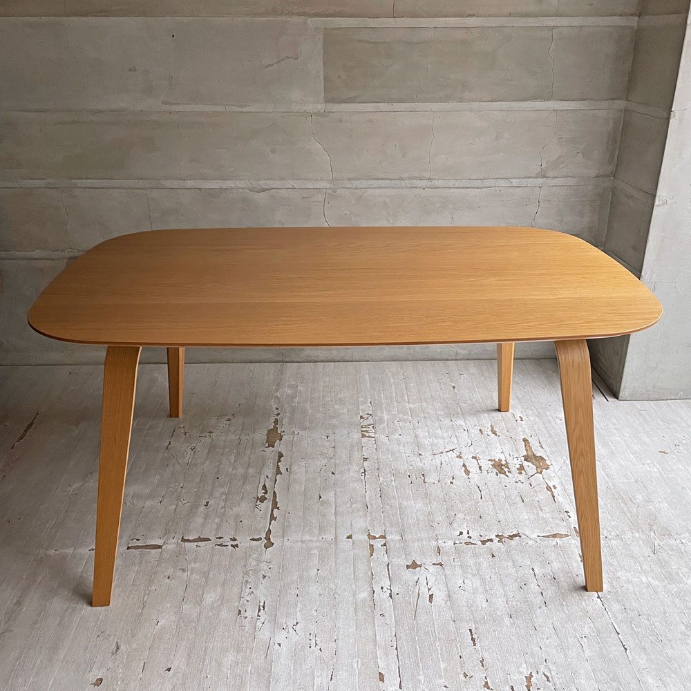 ボーコンセプト BoConcept ハウゲ HAUGE ダイニングテーブル オーク材 W160cm ナチュラルテイスト モダンスタイル 定価¥237,900- ♪