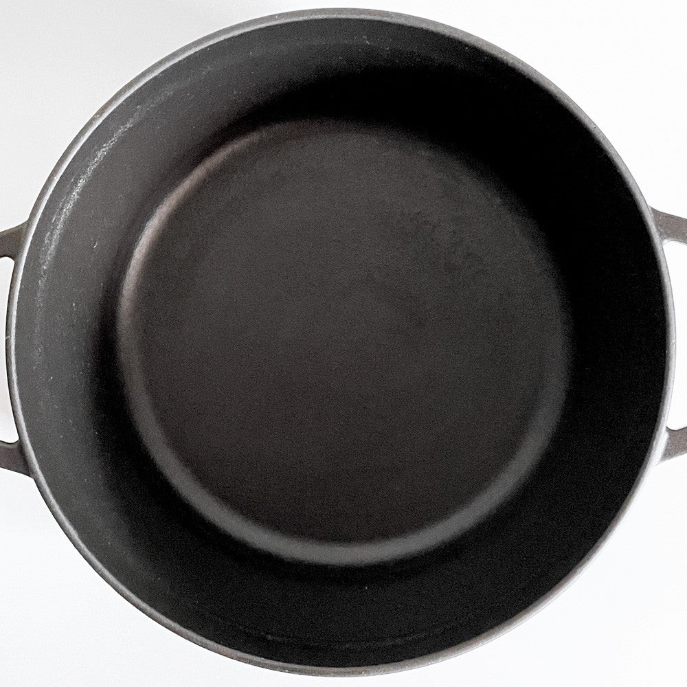 ストウブ STAUB ピコ ココット ラウンド 両手鍋 ブラック 24cm 鋳物 キャセロール ガス オーブン IH対応 フランス ■