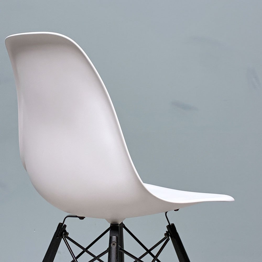 ハーマンミラー HermanMiller サイドシェルチェア ドゥエルレッグ DSW アルパイン × エボニー ポリプロピレン製 イームズ ミッドセンチュリー A ◎