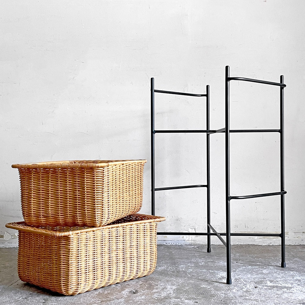 イデー IDEE ワラビー WALLABY バスケットスタンド BASKET STAND ラタン スチール ブラック ナチュラルデザイン ■
