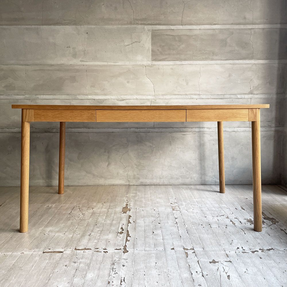 イデー IDEE スティルト テーブル STILT TABLE 1400 ナチュラル デスク ダイニングテーブル オーク材 マリナ・ボーティエ Marina Bautier 参考定価 ￥109,900- ♪