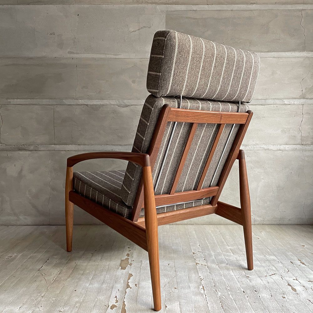 宮崎椅子製作所 ペーパーナイフソファ 1シーター 1Pソファ ラウンジチェア ウォールナット材 ヘッドレスト付き ストライプ ファブリック SAMSØ生地 カイ・クリスチャンセン ♪
