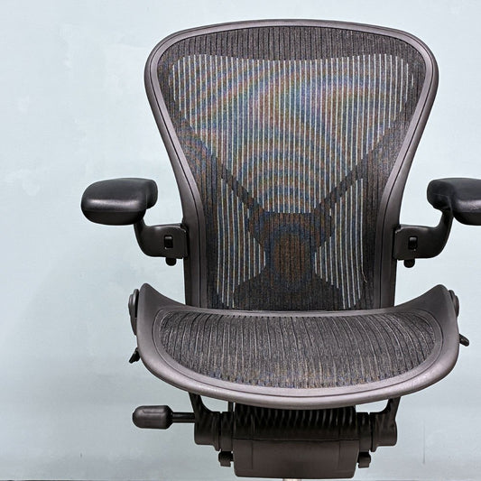 ハーマンミラー Herman Miller アーロンチェア スタンダード Bサイズ ポスチャーフィット グラファイトベース フル装備 ビル・スタンフ＆ドン・チャドウィック ◎
