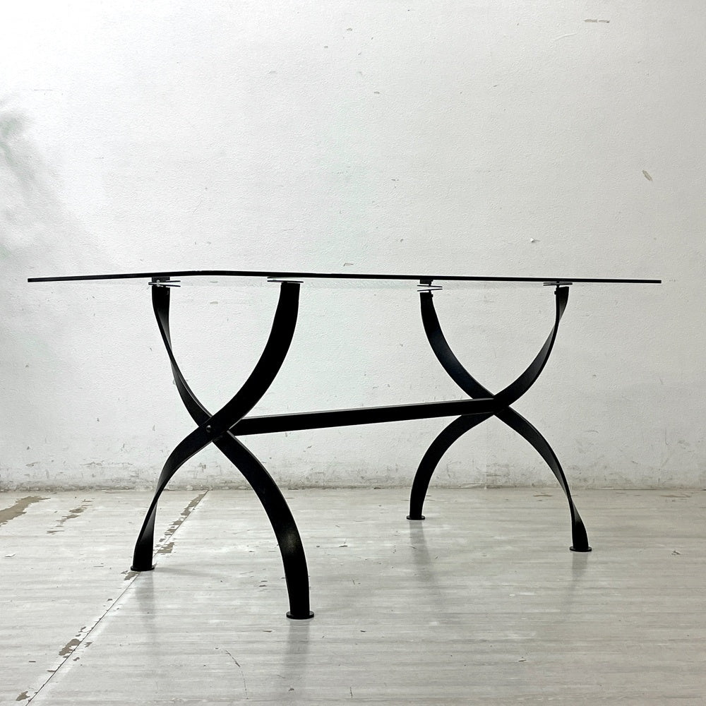 アイアンフレーム ガラストップ ダイニングテーブル クロスレッグ インダストリアルデザイン W159cm ●