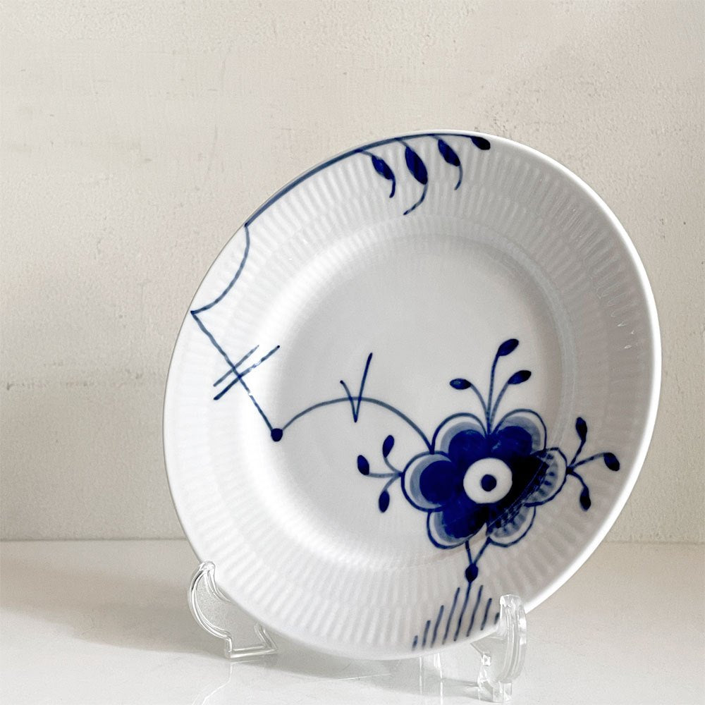 ロイヤルコペンハーゲン ROYAL COPENHAGEN ブルーフルーテッド メガ Blue Fluted Mega プレート Φ17cm 北欧 デンマーク A ■
