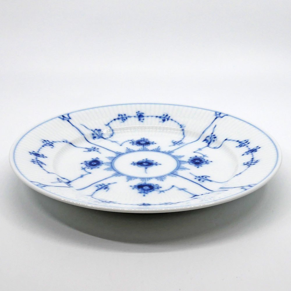 ロイヤルコペンハーゲン ROYAL COPENHAGEN ブルーフルーテッド プレイン Blue Fluted Plain プレート 22cm デンマーク 北欧食器 C ●