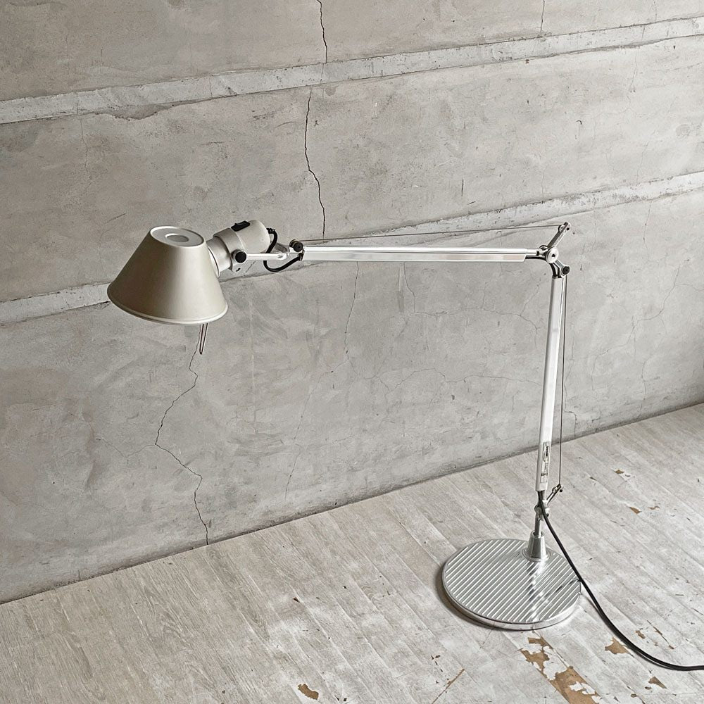 アルテミデ Artemide トロメオテーブル Tolomeo Table アルミ デスクライト テーブルライト ミケーレ・デ・ルッキ イタリア ♪