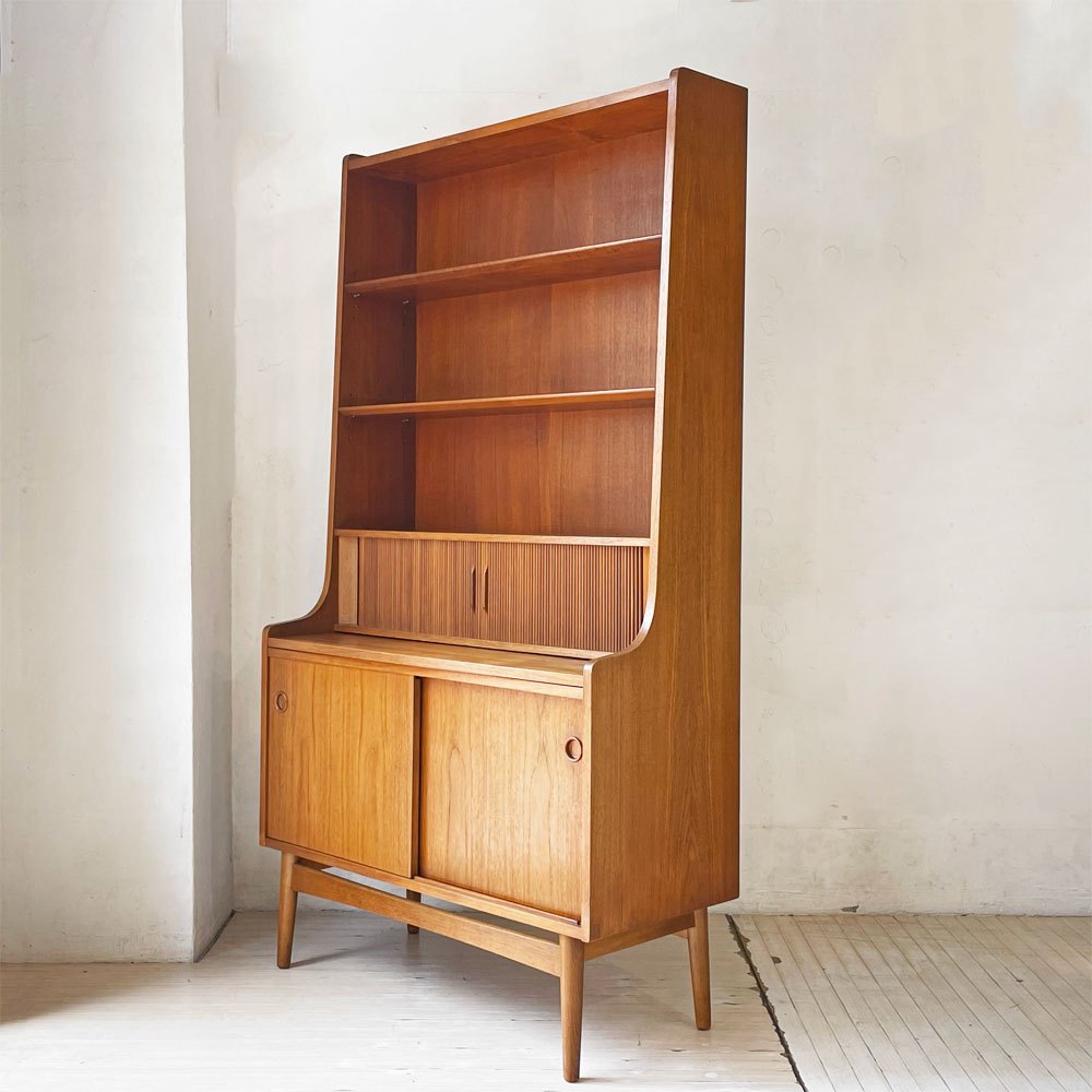 ボーンホルムス・モーベルファブリック Bornholms Mobelfabrik チーク材 ライティングビューロー ブックシェルフ キャビネット Johannes Sorth 北欧ビンテージ ★
