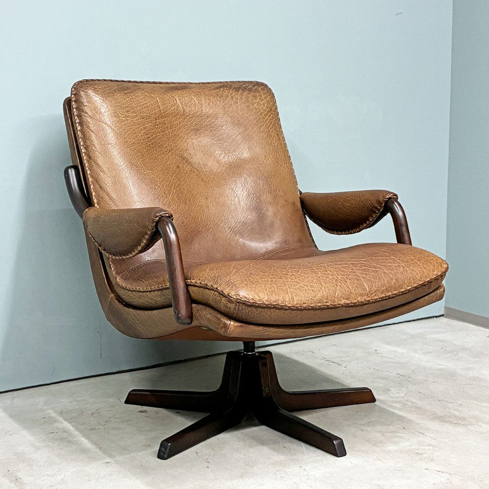 ベルグファニチャー Berg Furniture ラウンジチェア シングルソファ オーク材 本革 ブラウン 北欧 デンマーク ◎