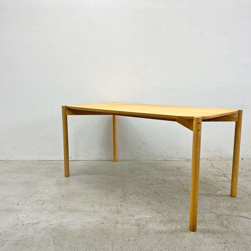 カリモクニュースタンダード Karimoku キャストール ダイニングテーブル CASTOR TABLE 150 国産ナラ材 ピュアオークカラー 定価145,200円 〓