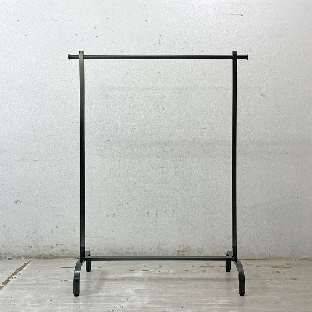 インダストリアルデザイン Industrial design スチール製 ハンガーラック W105cm アジャスター付き 店舗什器 工業系 ●
