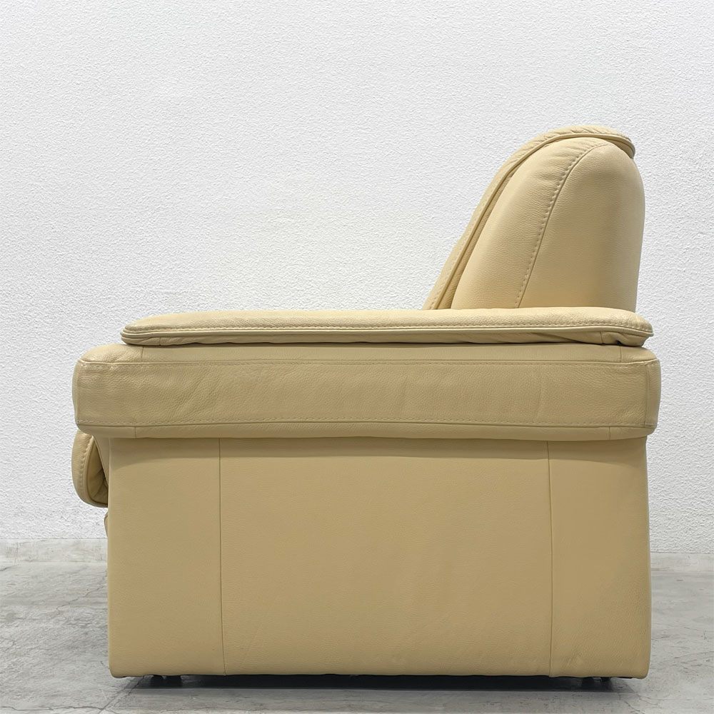 ヒモラ Himolla パシフィック PACIFIC 1シーターソファ レザー 本革 キャスター付き アイボリー系 ドイツ製 〓