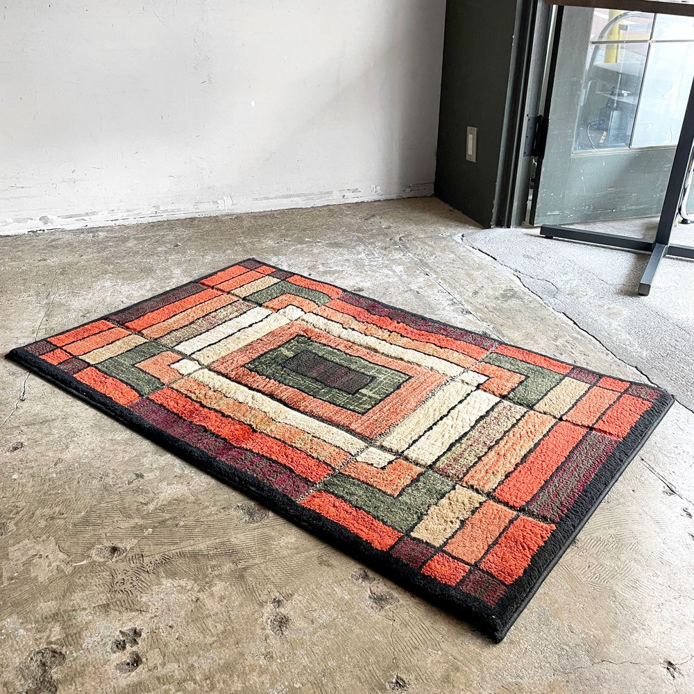 フライミーパーラー FLYMEe Parlor ラグ e20028 テラコッタ オレフィン トルコ製 ■