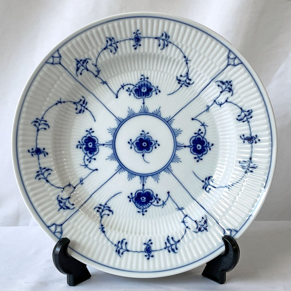 ロイヤルコペンハーゲン ROYAL COPENHAGEN ブルーフルーテッド プレイン Blue Fluted Plain プレート 25cm 2枚入り 箱付 未使用品 ◇