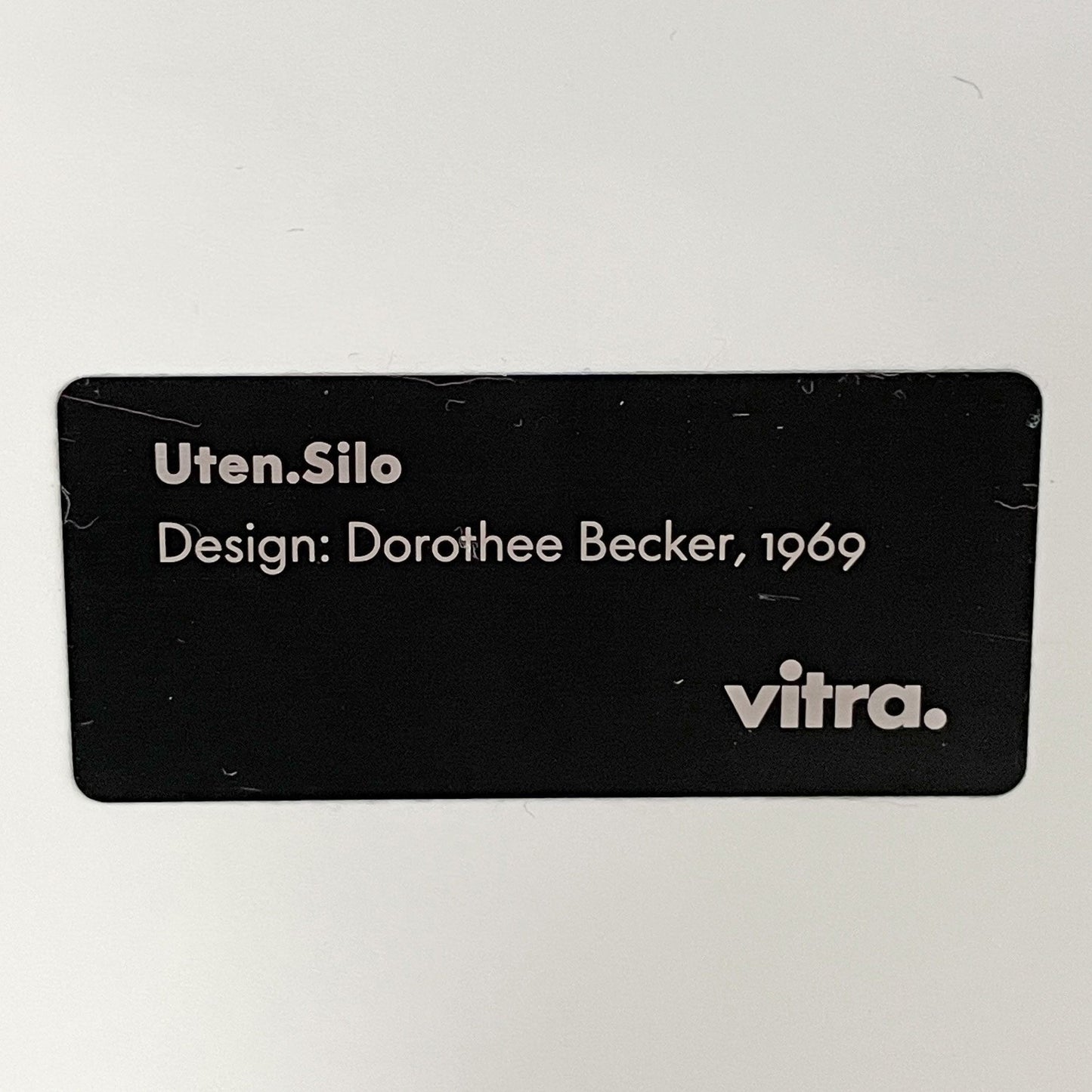 ヴィトラ vitra ウーテンシロ1 Uten.Silo 1 ホワイト 壁掛け収納 ウォールシェルフ インゴ・マウラー & ドロシー・ベッカー ミッドセンチュリー スペースエイジ ●