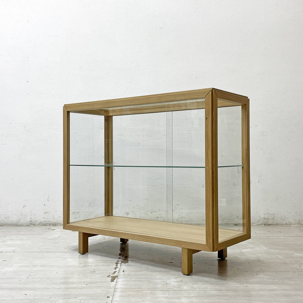 イケア IKEA ストックホルム2025 STOCKHOLM 2025 ガラスショーケース キャビネット 飾り棚 オーク材 北欧デザイン ●