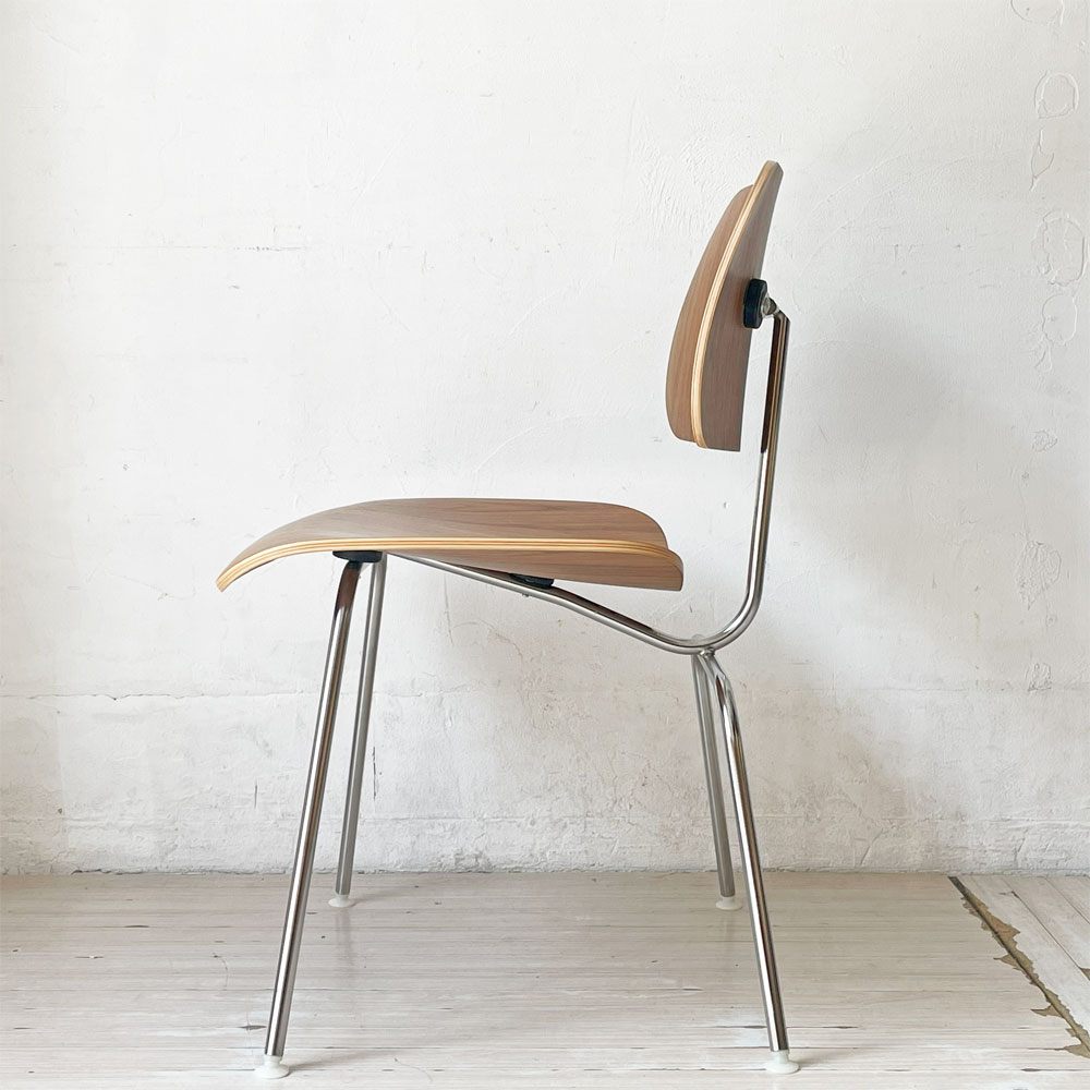 ハーマンミラー Herman Miller DCM ダイニングチェア メタルレッグ プライウッド ウォールナット イームズ C&R. Eames ミッドセンチュリー ★