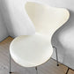 フリッツハンセン Fritz Hansen セブンチェア ラッカー ホワイト スタッキング アルネ・ヤコブセン デンマーク 北欧家具 B ★
