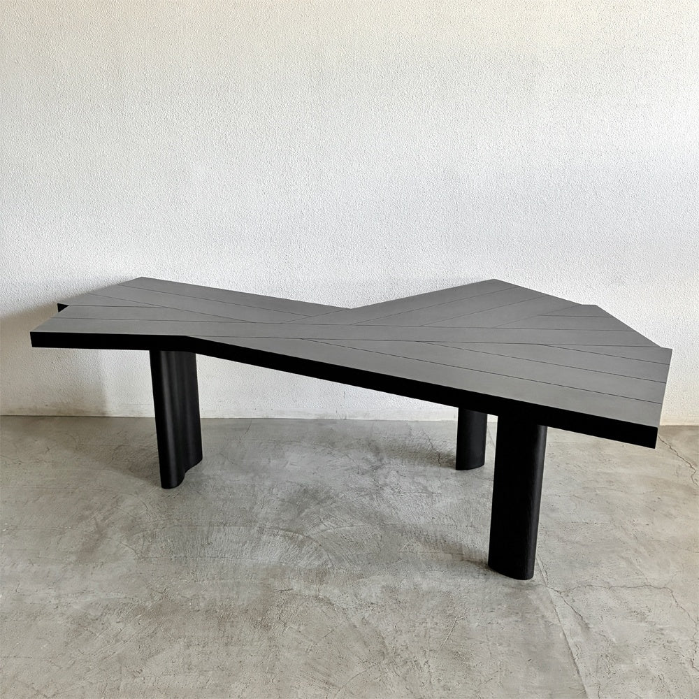 カッシーナ Cassina ヴェンタリオ 511 VENTAGLIO テーブル 無垢オーク材 ブラック塗装 W235cm シャルロット・ペリアン 参考定価約263万円 〓
