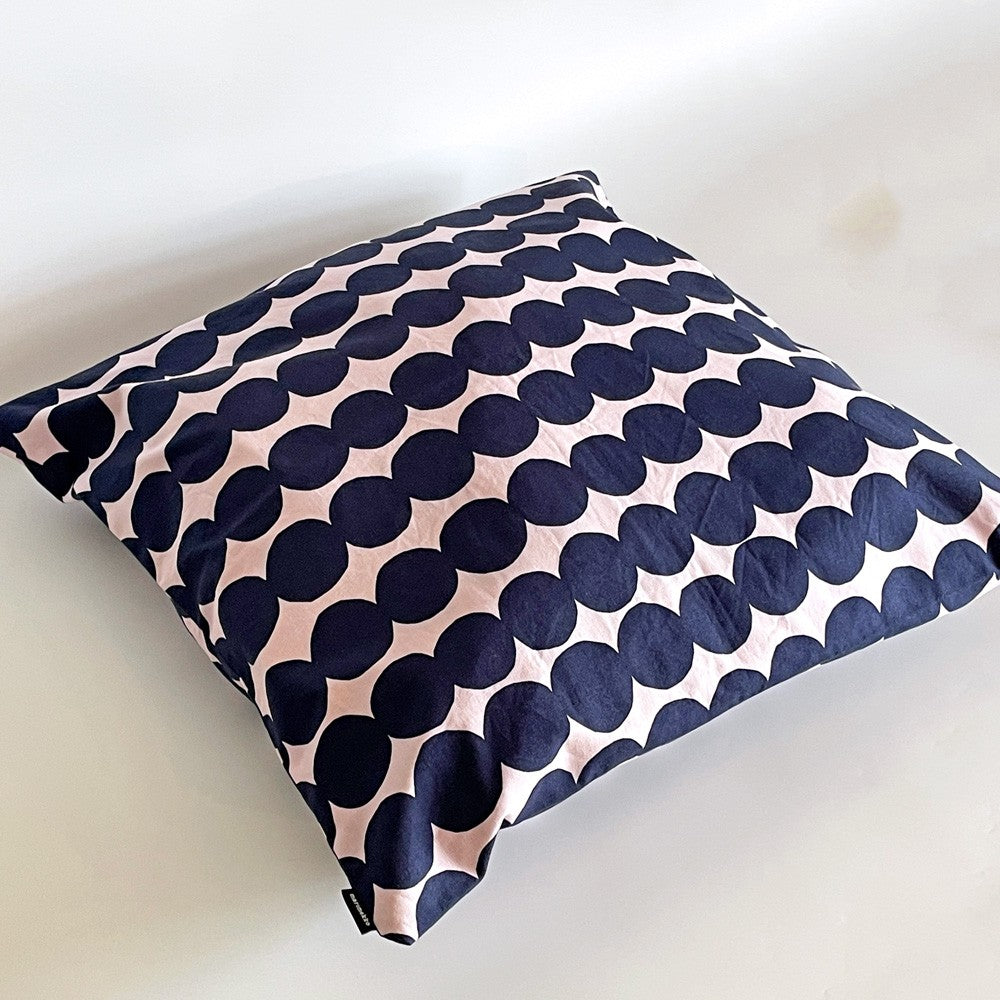 マリメッコ marimekko ラシィマット Rasyamatto クッションカバー ネイビー ピンク マイヤ・ロウエカリ コットン 廃番カラー 50×50cm 北欧 B ■