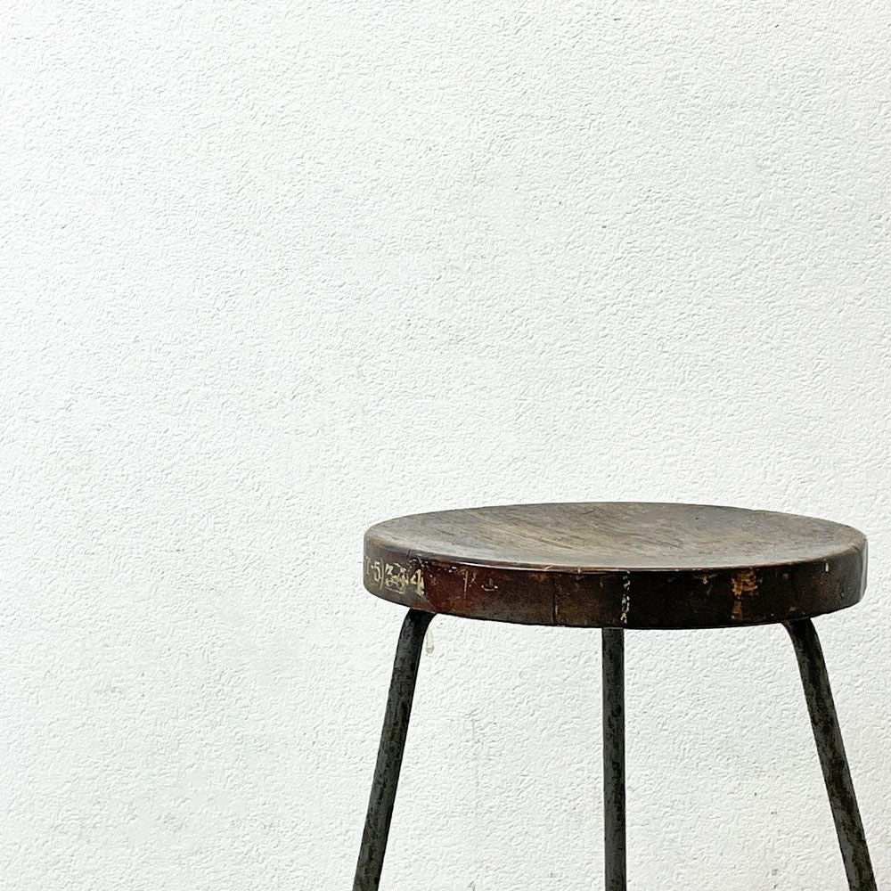 ピエールジャンヌレ Pierre Jeanneret スツール Stool チーク材 三角脚 ビンテージ レター入り チャンディーガル 1960s ●